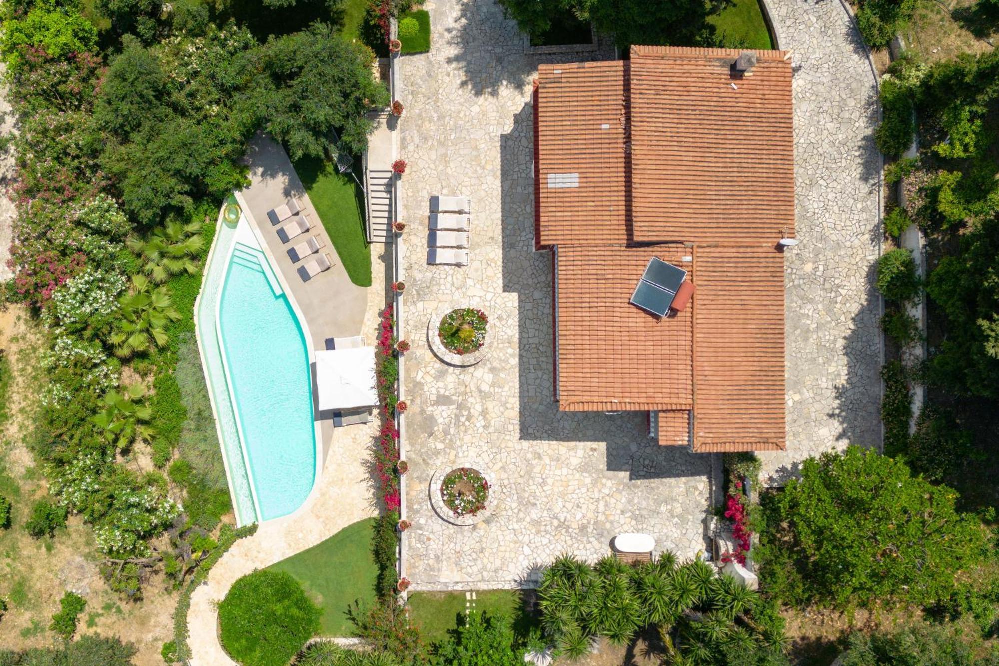 Ionian Garden Villas - Villa Olea Benitses  Esterno foto
